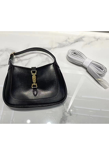 Daphne Leather Shoulder Bag Small Black