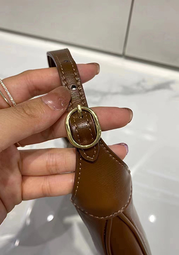 Daphne Leather Shoulder Bag Small Brown