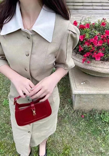 Daphne Leather Shoulder Bag Small Burgundy