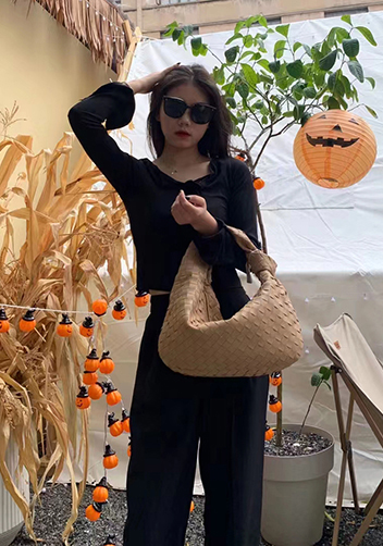 Dina Medium Knotted Intrecciato Leather Tote Apricot