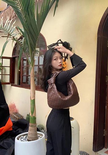 Dina Medium Knotted Intrecciato Leather Tote Choco