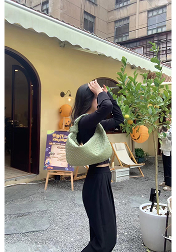 Dina Medium Knotted Intrecciato Leather Tote Green