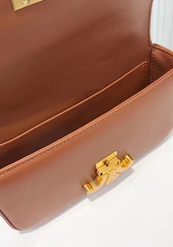 Yuga Leather Chain Shoulder Bag Camel