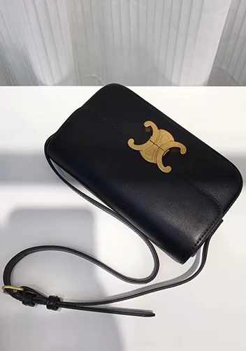 Yuga Leather Shoulder Bag Black