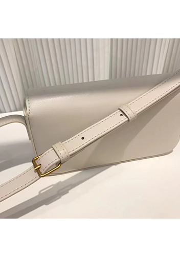 Yuga Leather Shoulder Bag Cream