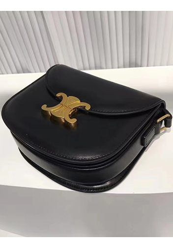 Yuga Leather Saddle Shoulder Bag Black