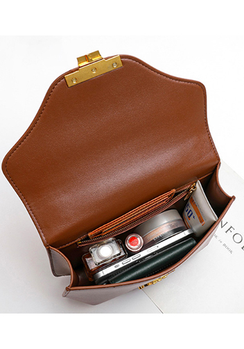 Yuga Leather Saddle Chain Shoulder Bag Brown