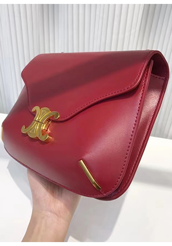 Yuga Leather Saddle Chain Shoulder Bag Burgundy