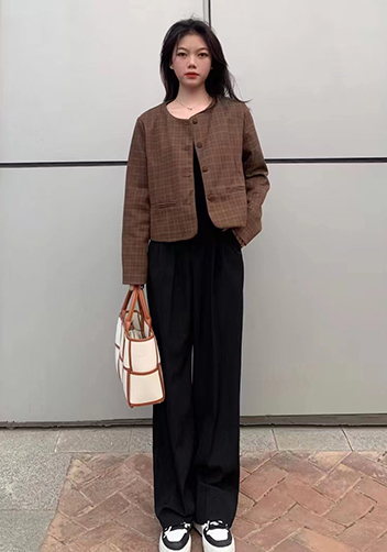 Mia Woven Canvas 6 Squares Tote Camel