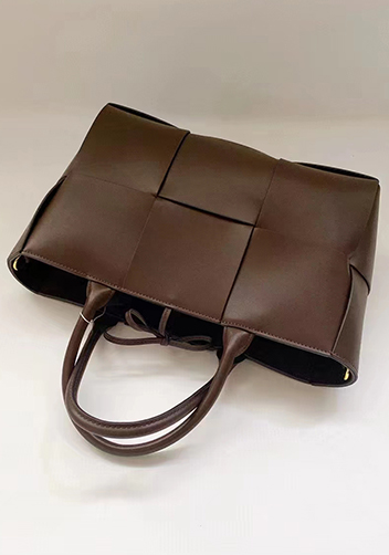 Mia Woven Leather 6 Squares Tote Choco