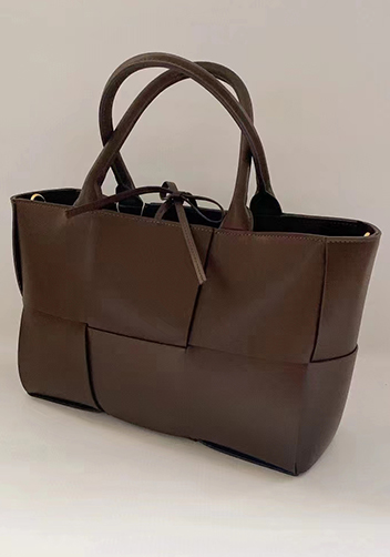 Mia Woven Leather 6 Squares Tote Choco