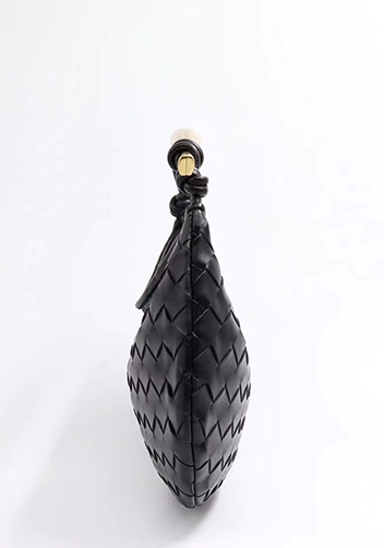 The Fish Handle Bag Black