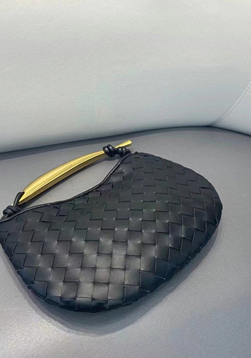 The Fish Handle Bag Black