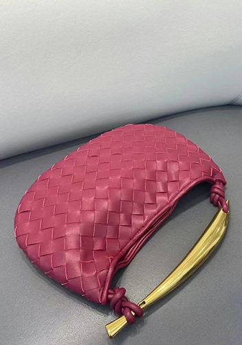 The Fish Handle Bag Burgundy