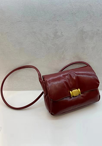 Mia Soft Leather Shoulder Bag Burgundy
