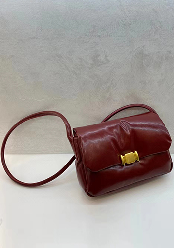 Mia Soft Leather Shoulder Bag Burgundy