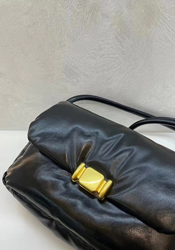 Mia Soft Leather Shoulder Bag Black