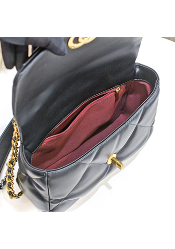 Adele Lilia Flap Small Bag Circle Hardware Black