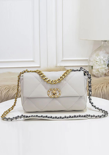 Adele Lilia Flap Small Bag Circle Hardware Cream