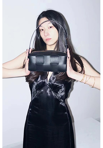 Mia Woven Smooth Leather Medium Shoulder Bag Black