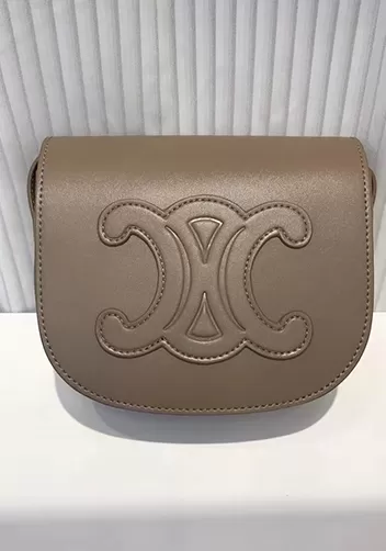 Yuga Leather Saddle Shoulder Small Bag Khaki