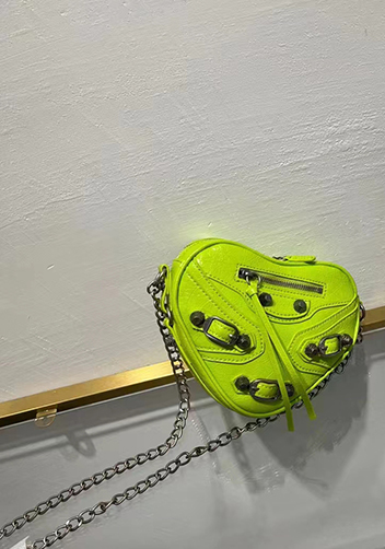 The Route 66 Leather Heart Shoulder Bag Green
