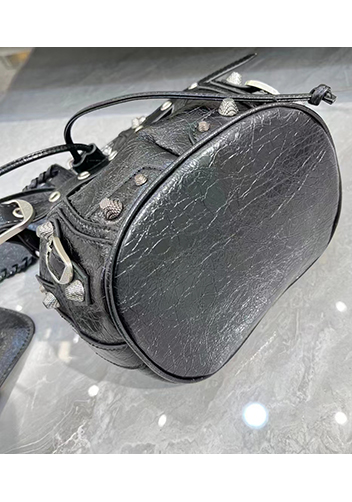 The Route 66 Leather Bucket Shoulder Bag Black