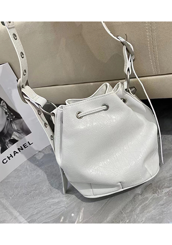 The Route 66 Leather Bucket Shoulder Bag White