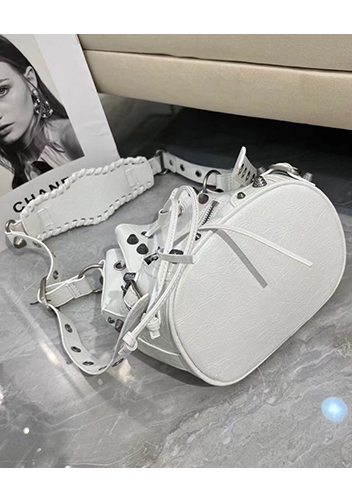 The Route 66 Leather Bucket Shoulder Bag White