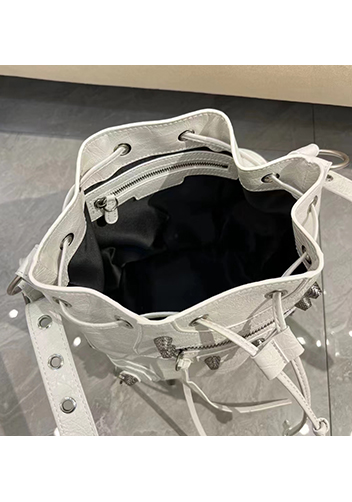 The Route 66 Leather Bucket Shoulder Bag White