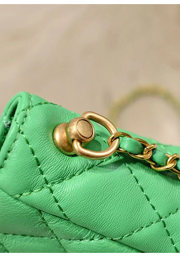 Adele Shoulder Bag With Adjusting Ball Green