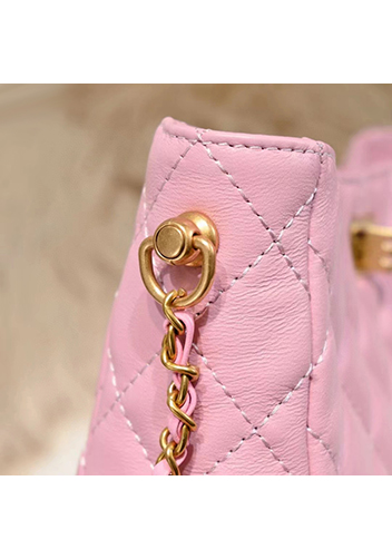 Adele Shoulder Bag With Adjusting Ball Pink