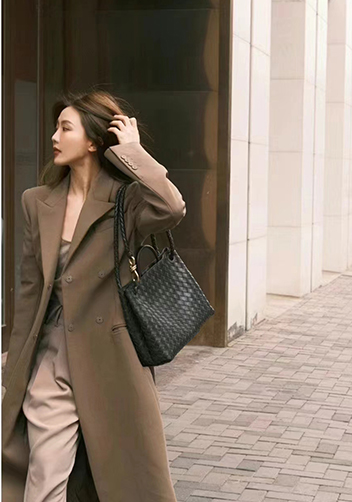 Allegria Woven Large Leather Shoulder Bag Black