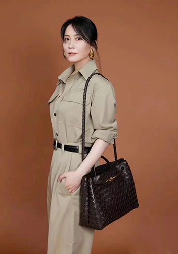 Allegria Woven Large Leather Shoulder Bag Choco