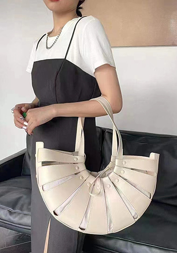 The Coquille Vegan Leather Shoulder Bag Cream