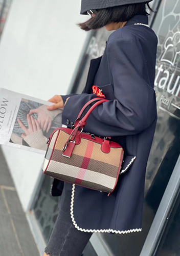 Darling Canvas Leather Boston Bag Burgundy