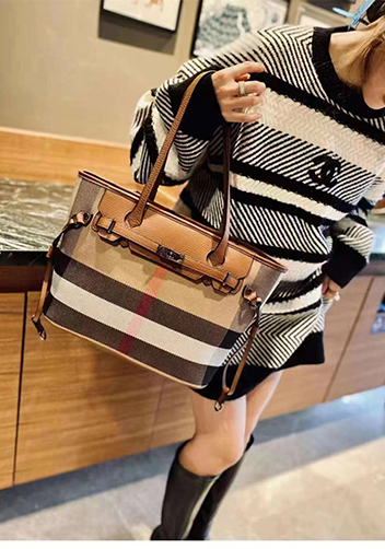 Darling Canvas Leather Tote Bag Brown