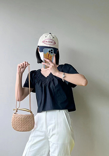 The Fish Handle Mini Bag Beige
