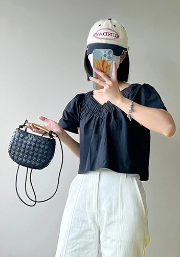 The Fish Handle Mini Bag Black