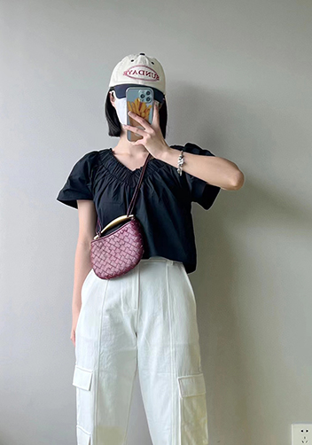 The Fish Handle Mini Bag Burgundy