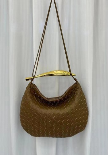 The Fish Handle Large Shoulder Bag Brown