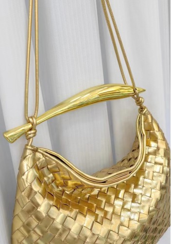 The Fish Handle Large Shoulder Bag Gold