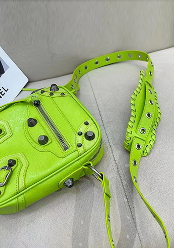 The Route 66 Brushed Leather Messenger Bag Green