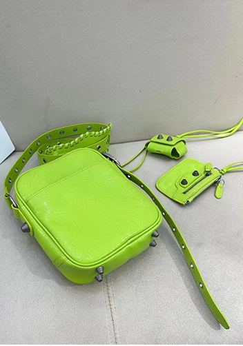 The Route 66 Brushed Leather Messenger Bag Green