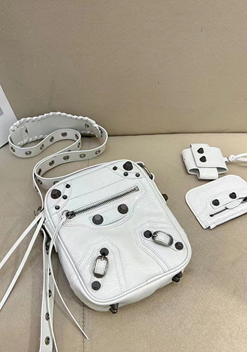 The Route 66 Brushed Leather Messenger Bag White