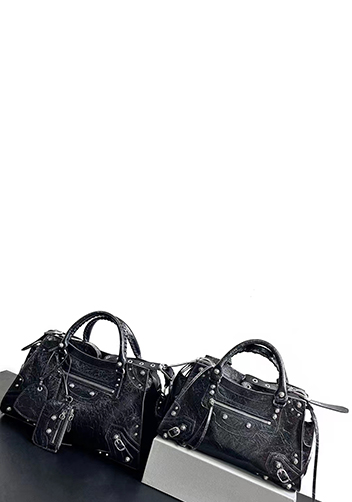 The Route 66 Brushed Leather Large Tote Black