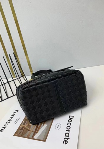 Mia Woven Leather Flip Flap Tote Black