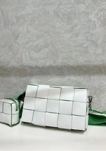 Mia Woven Leather Shoulder Bag With Cube White Green