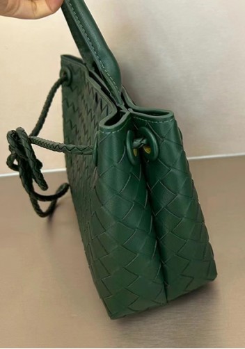 Allegria Woven Horizontal Leather Shoulder Bag Green