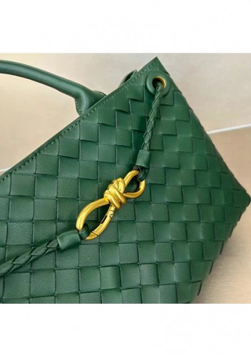Allegria Woven Horizontal Leather Shoulder Bag Green